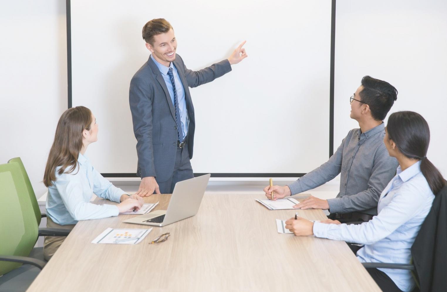 Outils d'analyse et méthodologie d'investissement